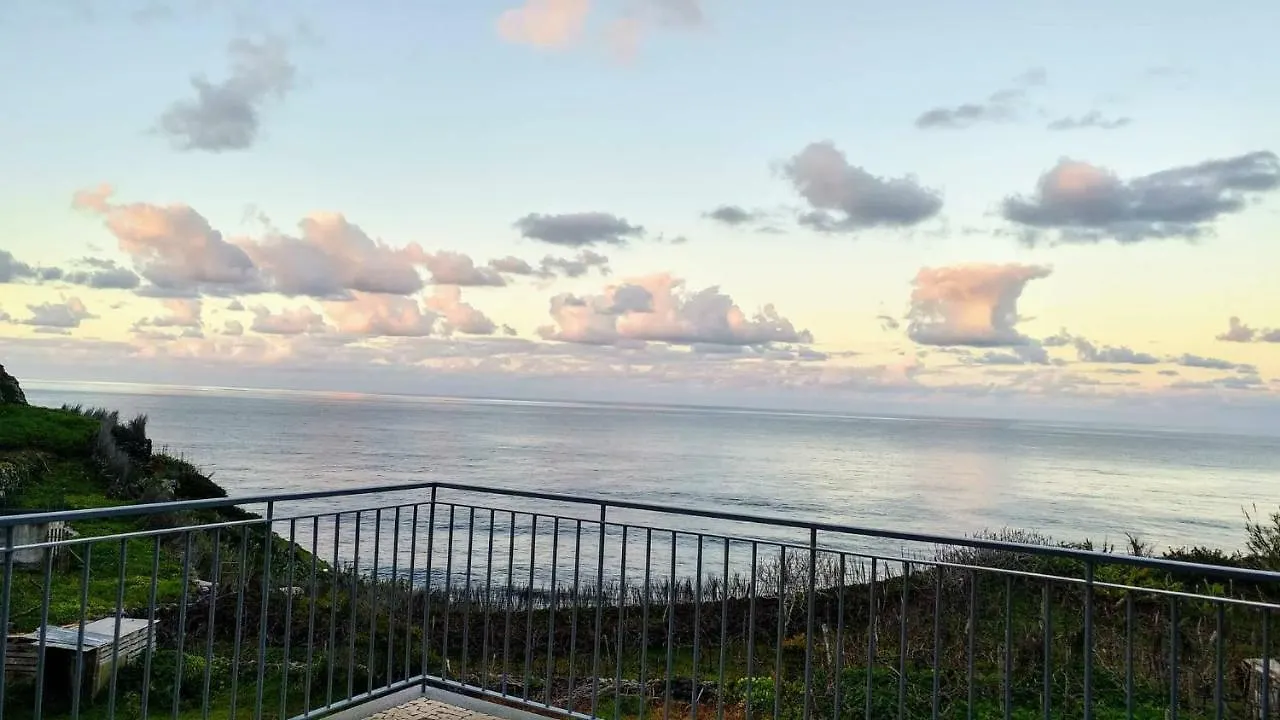 Dolphin House Villa Sao Vicente  Portugal